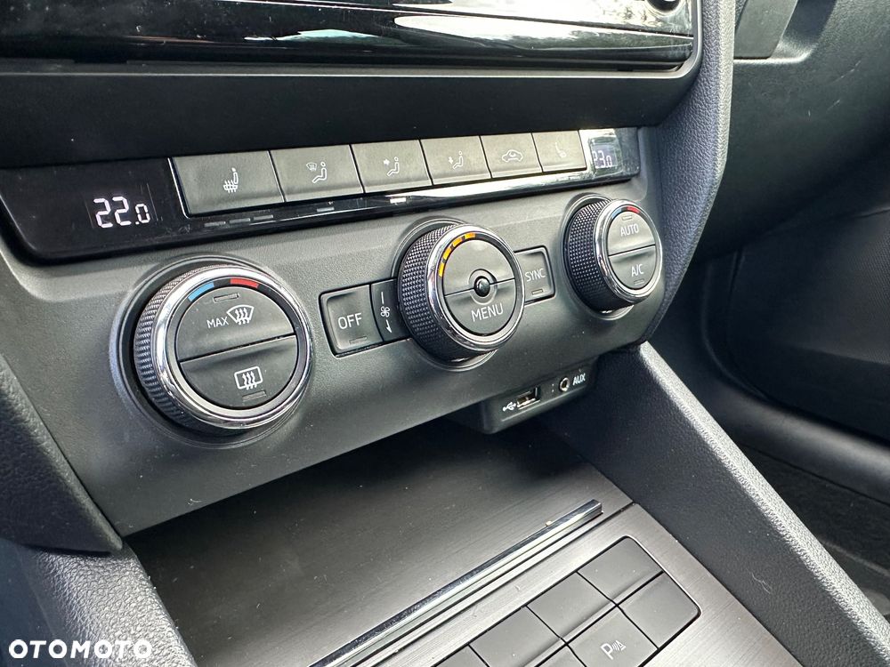 Skoda Octavia 1.6 TDI (Green tec) Joy - 19