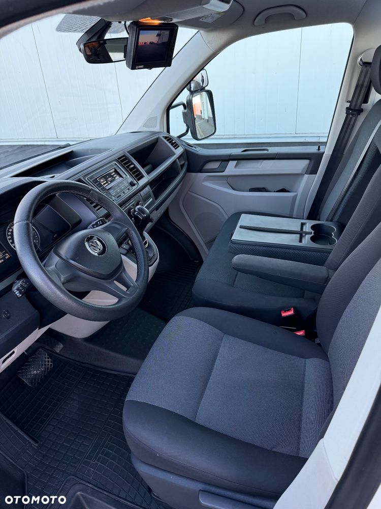 Volkswagen T6 - 21