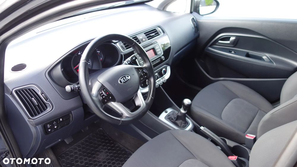 Kia Rio 1.2 Business Line - 6