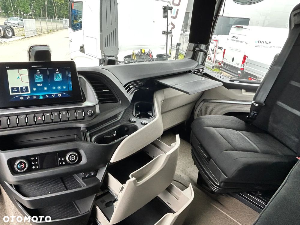 Iveco S-WAY AS440S50T/P - 8
