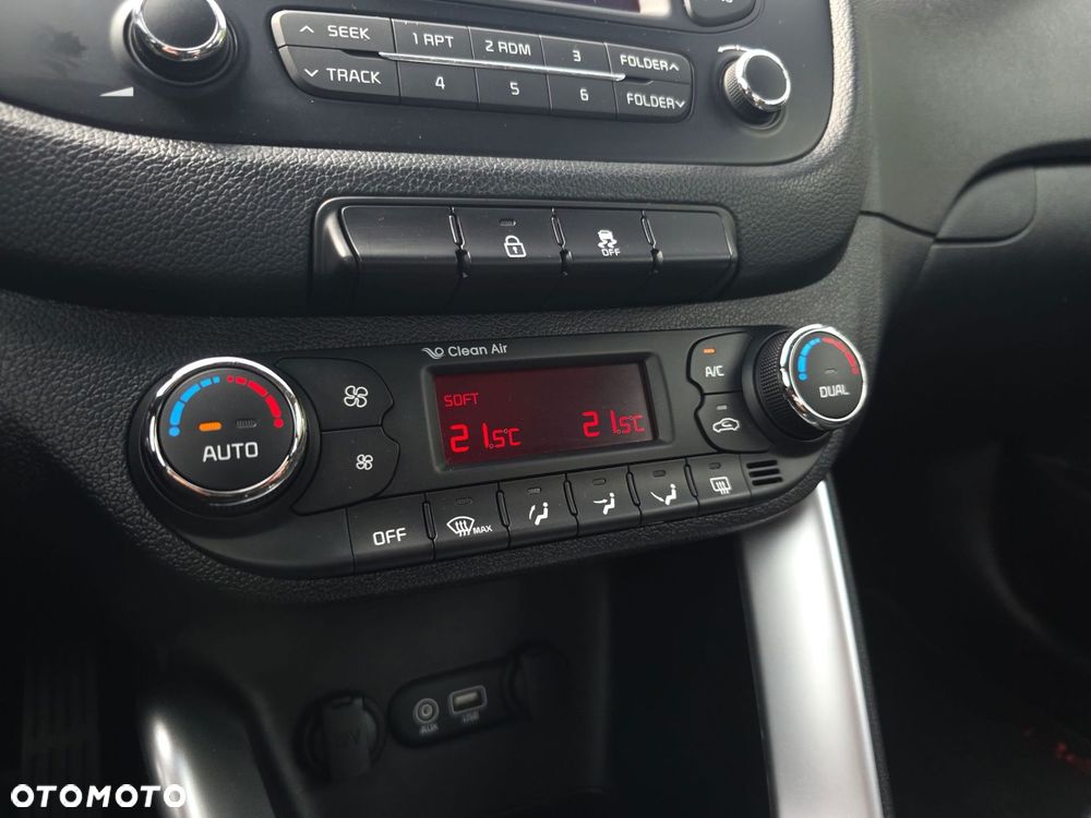 Kia Ceed - 19