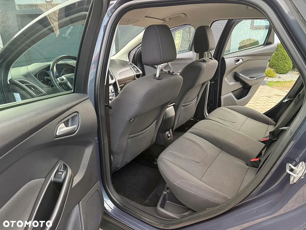 Ford Focus - 18