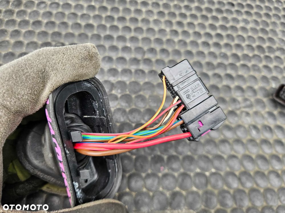 Instalacja Wiazka 8E1971029AA 8E1971029AF Drzwi Kostki Wtyczki Przednia Przod Lewa Prawa Europa AUDI A4 B7 - 26