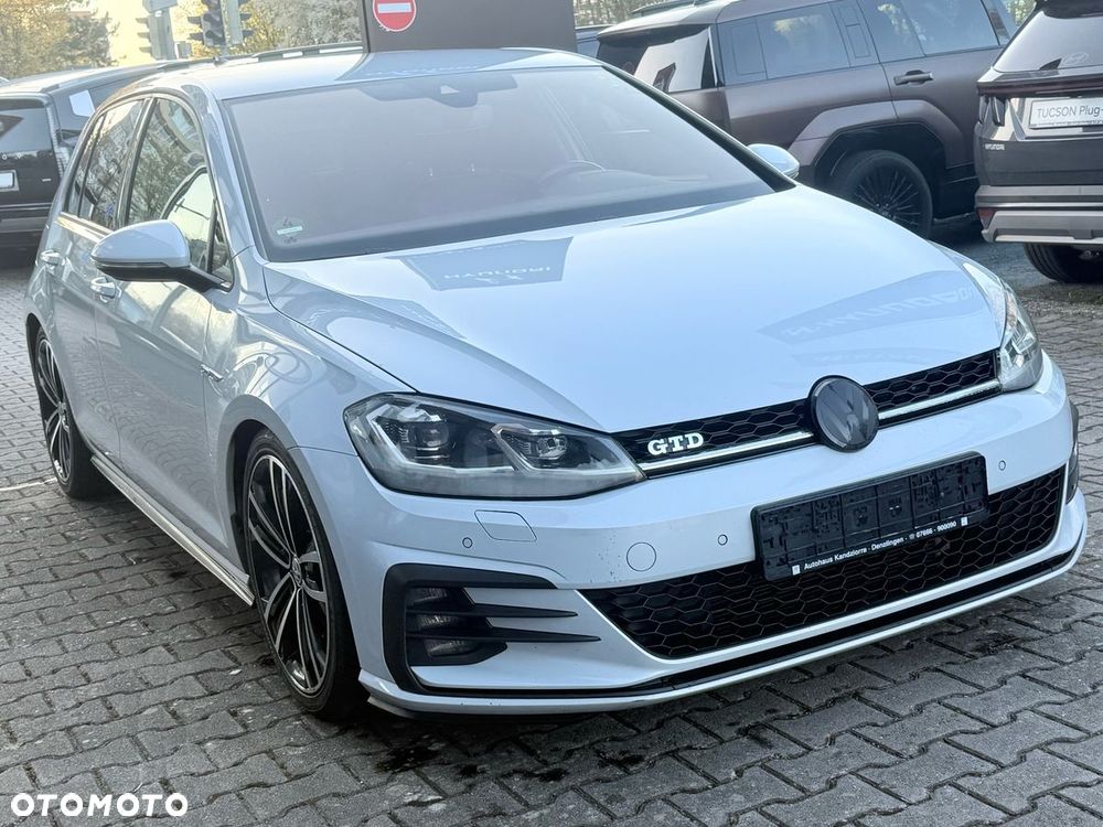 Volkswagen Golf 2.0 TDI BMT GTD DSG - 6