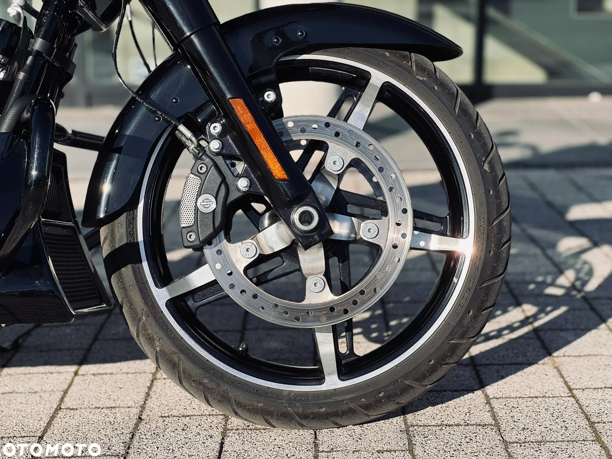Harley-Davidson Touring Road Glide - 8