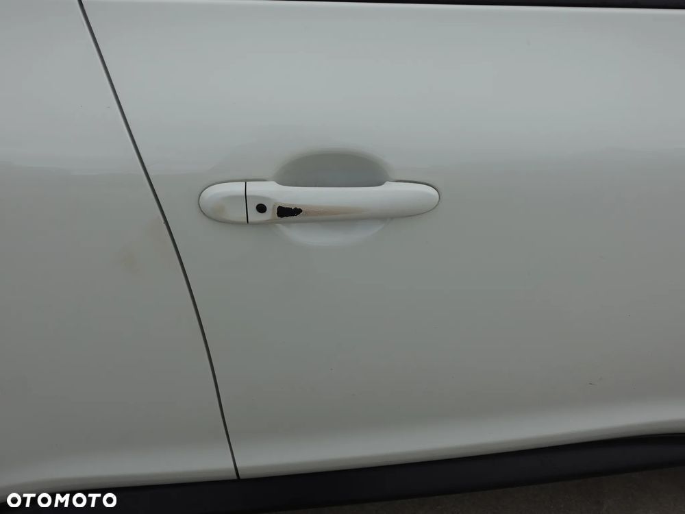 Nissan Juke 1.6 DIG-T Tekna 4WD Xtronic - 12