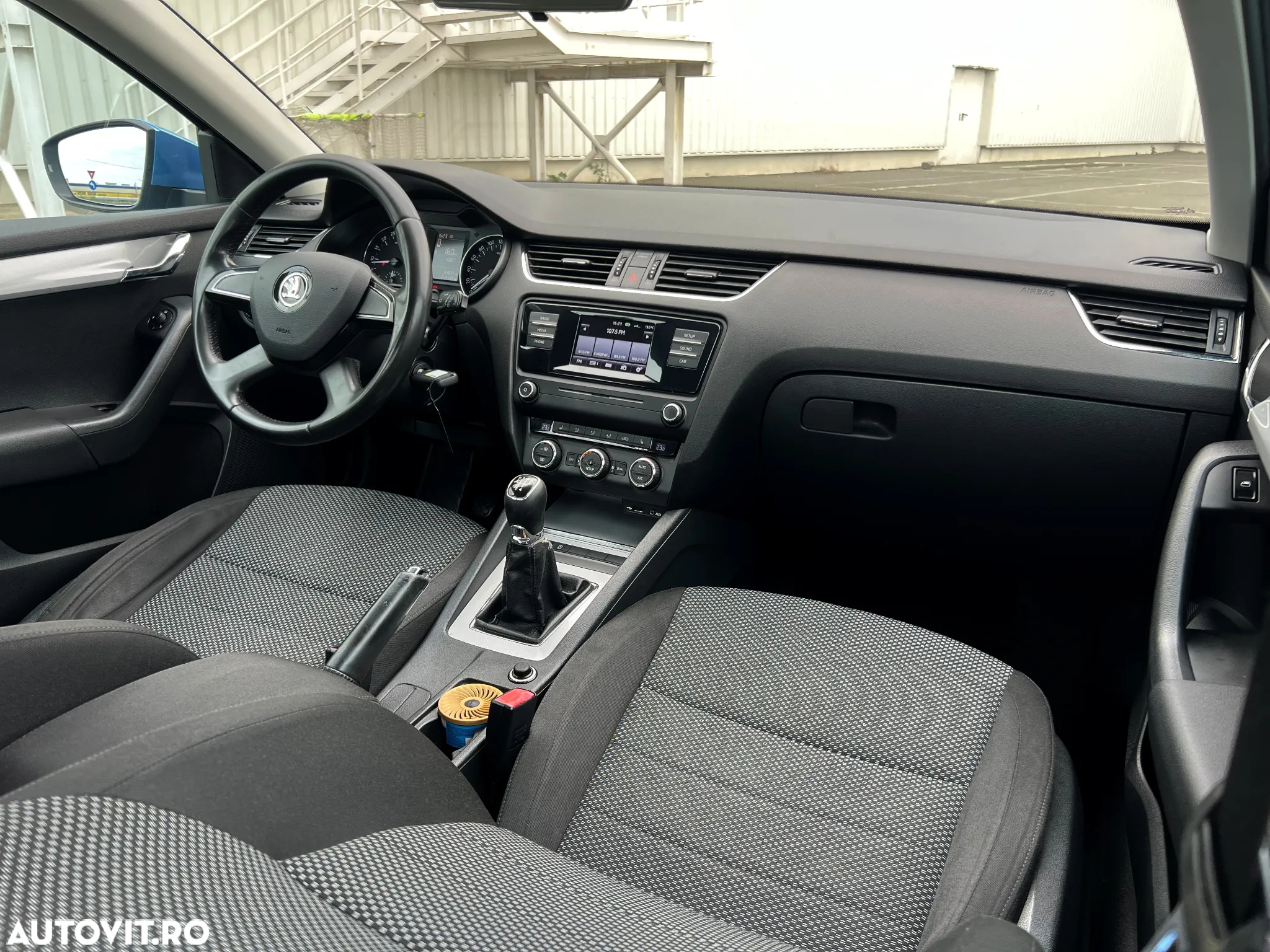 Skoda Octavia 1.6 TDI Style - 8