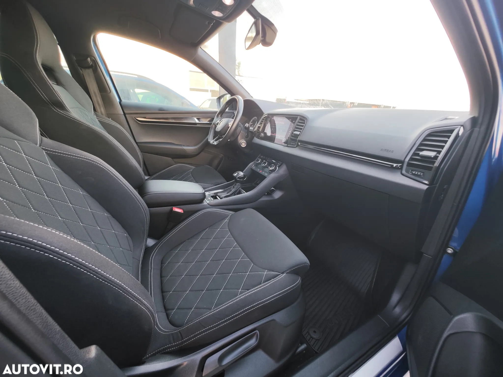 Skoda Karoq 2.0 TSI 4X4 DSG Sportline - 29