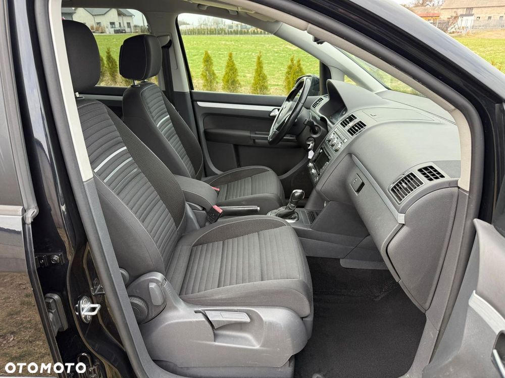 Volkswagen Touran 1.6 TDI SCR (BlueMotion Technology) DSG Comfortline - 10