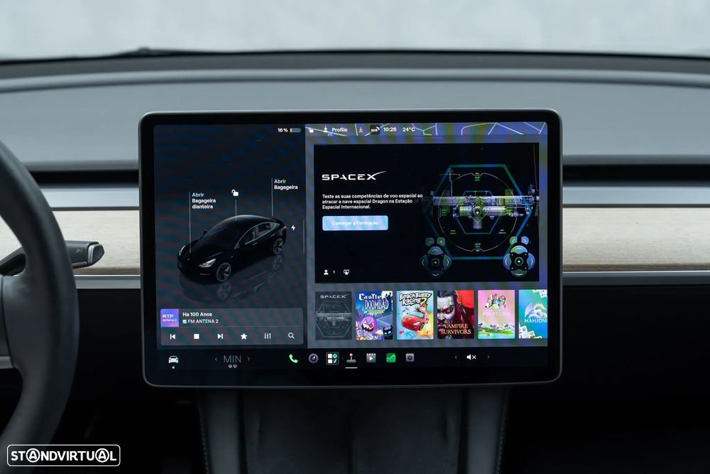 Tesla Model 3 Standard Range Plus RWD - 30