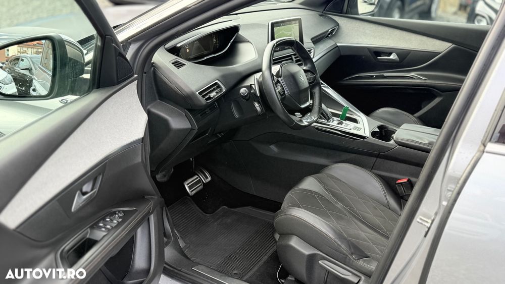 Peugeot 5008 BlueHDI 180 EAT6 GT - 33