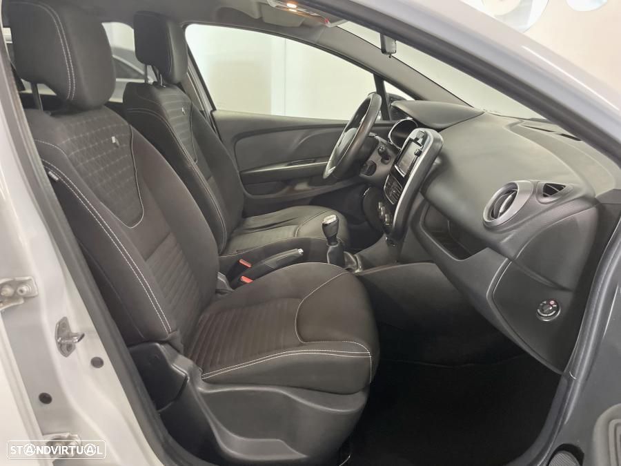 Renault Clio Sport Tourer 1.5 dCi Limited - 19