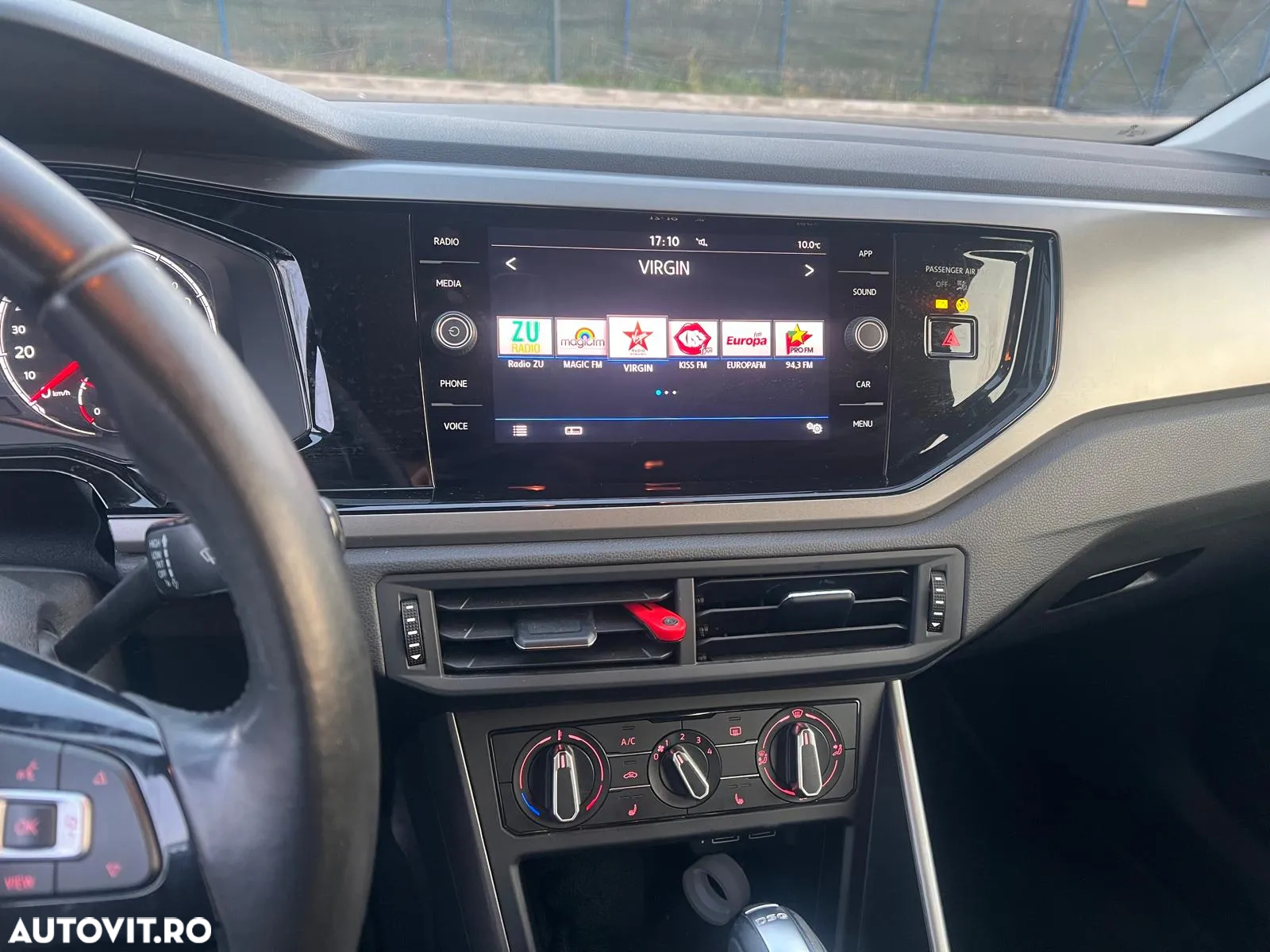 Volkswagen Polo 1.0 TSI DSG Comfortline - 6