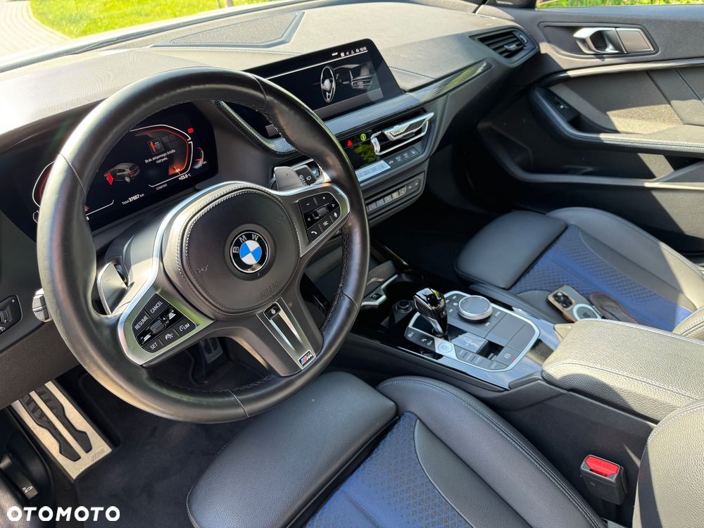 BMW Seria 1 120d xDrive M Sport - 12