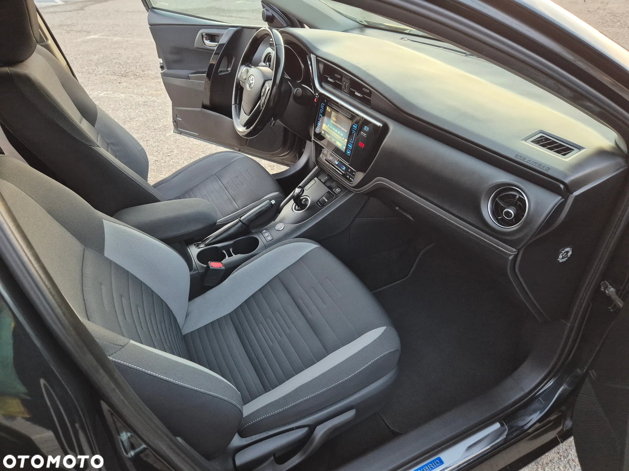 Toyota Auris 1.8 VVT-i Hybrid Automatik Cool - 23