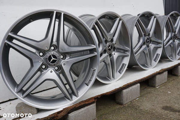 Mercedes W176 CLA AMG 5x112 18 7,5J et42,5 czujniki A176