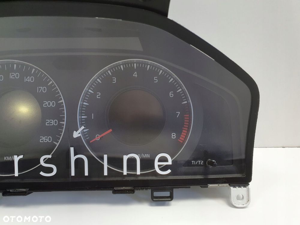 Volvo S80 II V70 III XC70 II 2.5 T turbo LICZNIK ZEGARY Europa 30786622AB - 3