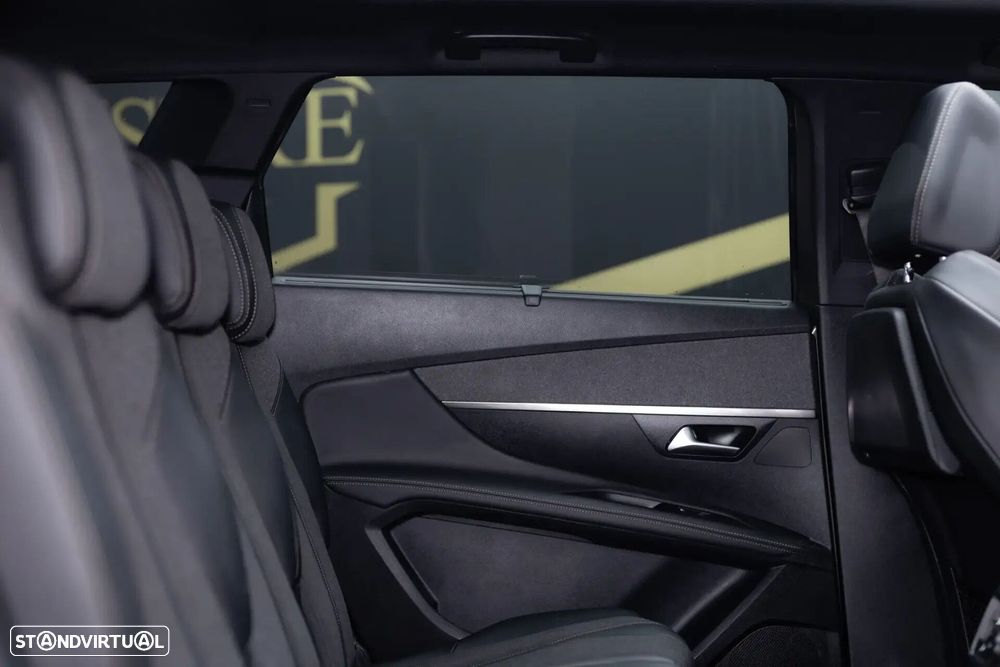 Peugeot 5008 - 19