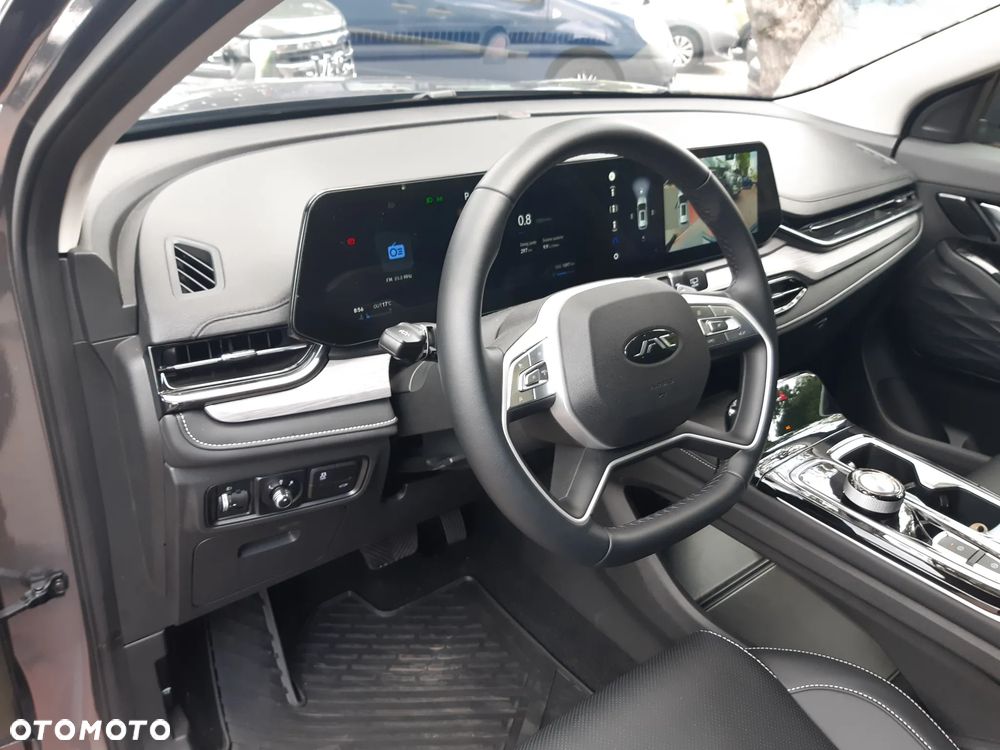 JAC JS6 - 9