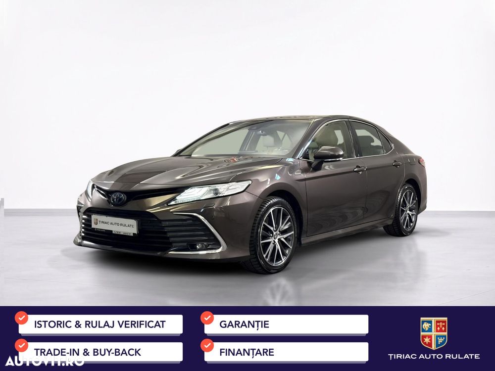 Toyota Camry - 2