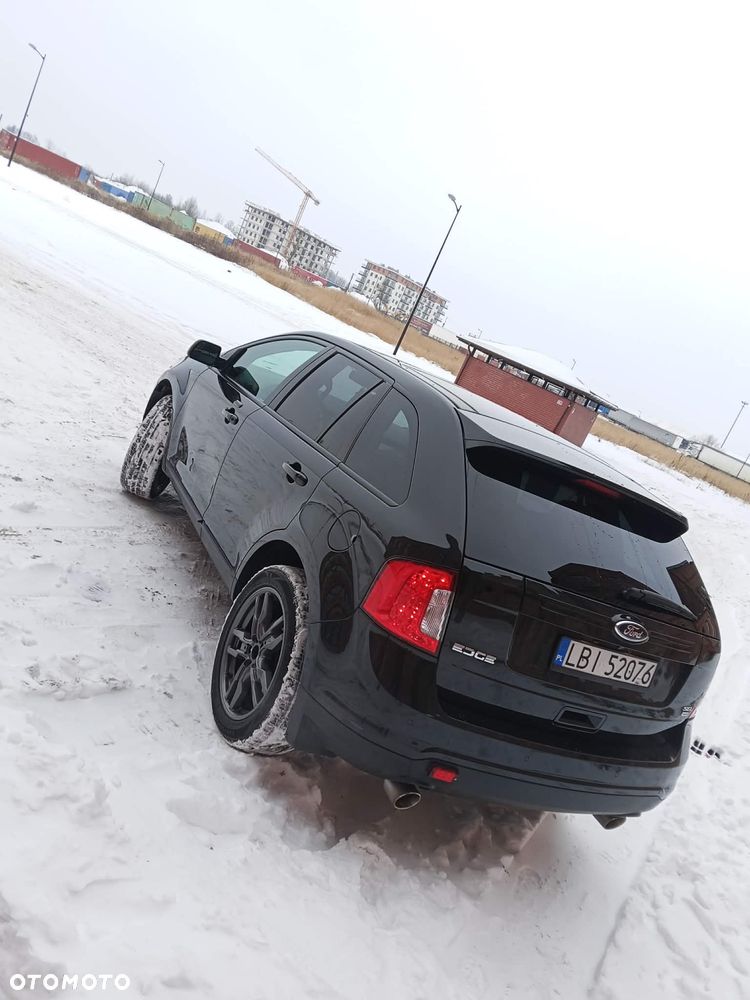 Ford Edge - 3