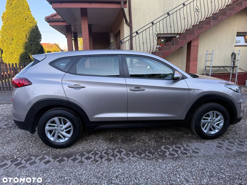 Hyundai Tucson 1.6 GDI BlueDrive Classic 2WD - 18