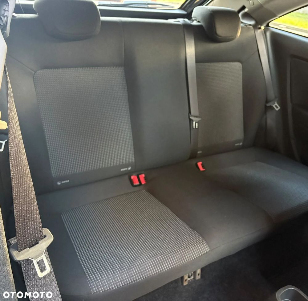 Opel Corsa - 11