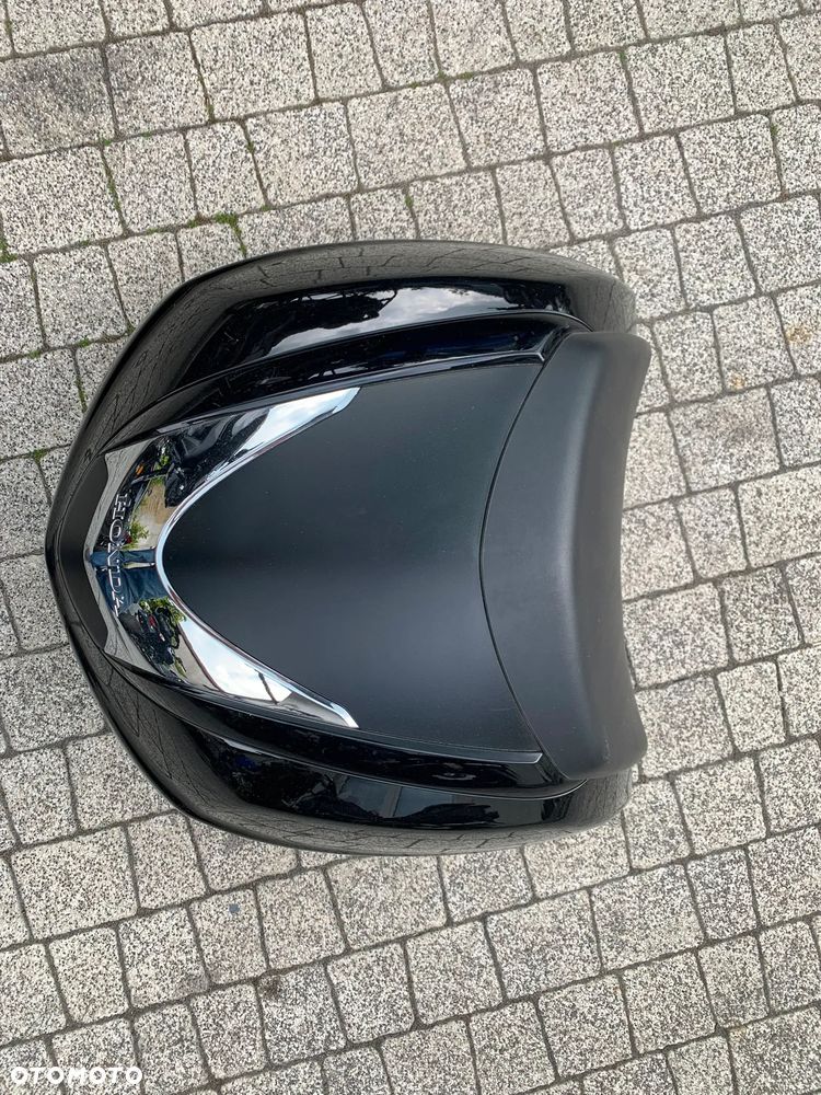 Honda SH PCX  Forza kufer mocowanie  125 - 6