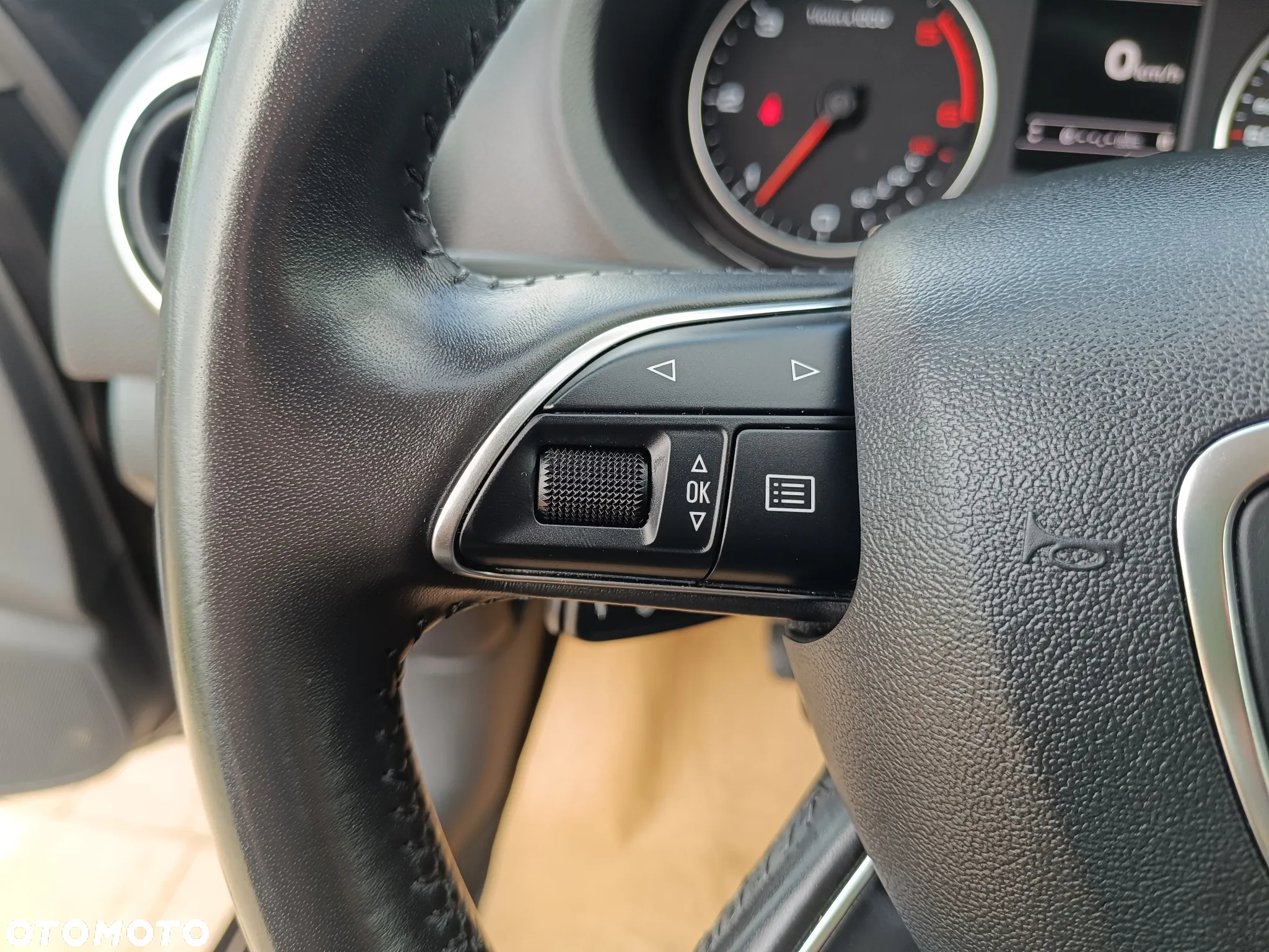 Audi A3 1.6 TDI S line Sportpaket - 21