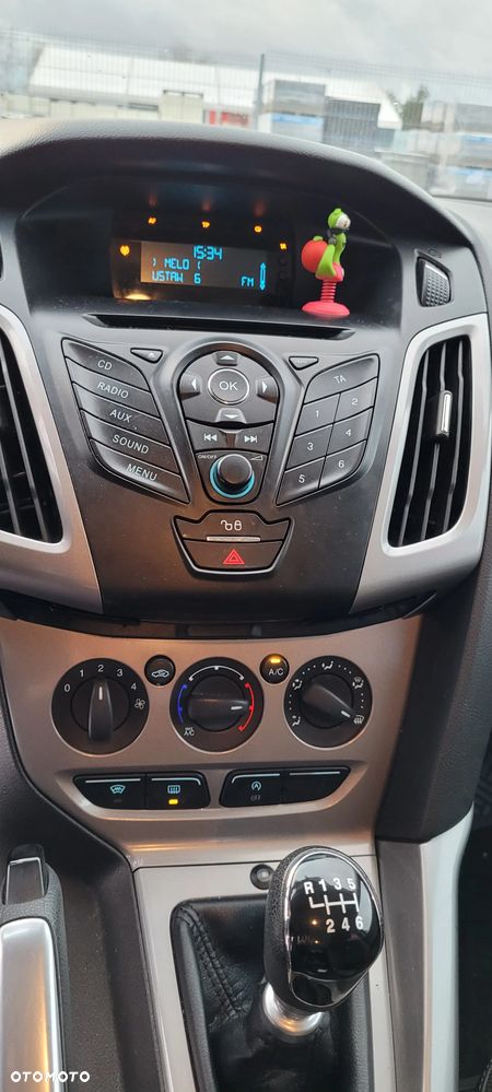 Ford Focus 1.0 EcoBoost Edition - 25