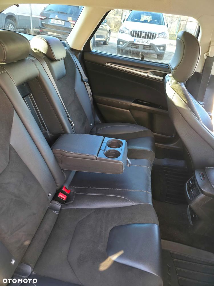 Ford Mondeo 2.0 TDCi STart-Stopp PowerShift-Aut ST-Line - 14