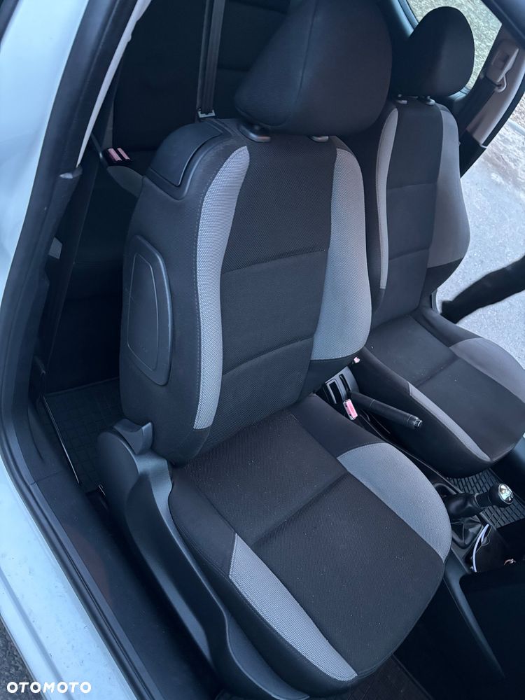 Peugeot 207 95 VTi Urban Move - 19