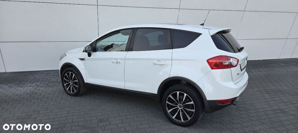 Ford Kuga 2.0 TDCi 4x4 Titanium - 18