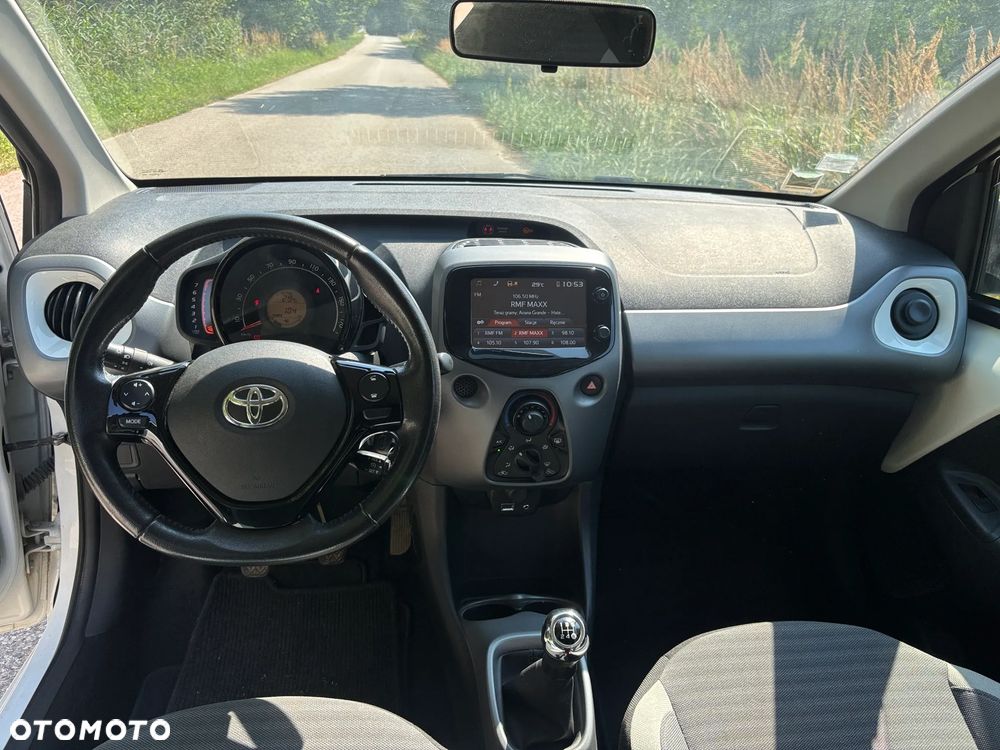 Toyota Aygo x-style - 9