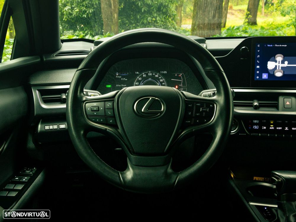 Lexus UX 250h Sport - 11