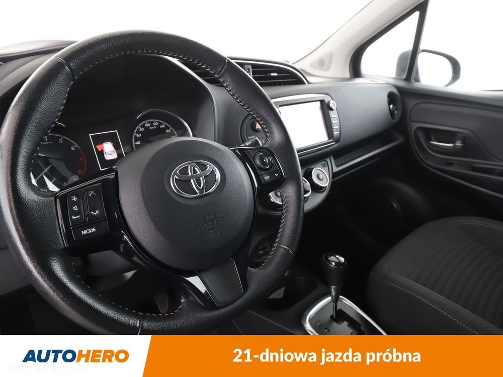 Toyota Yaris - 12