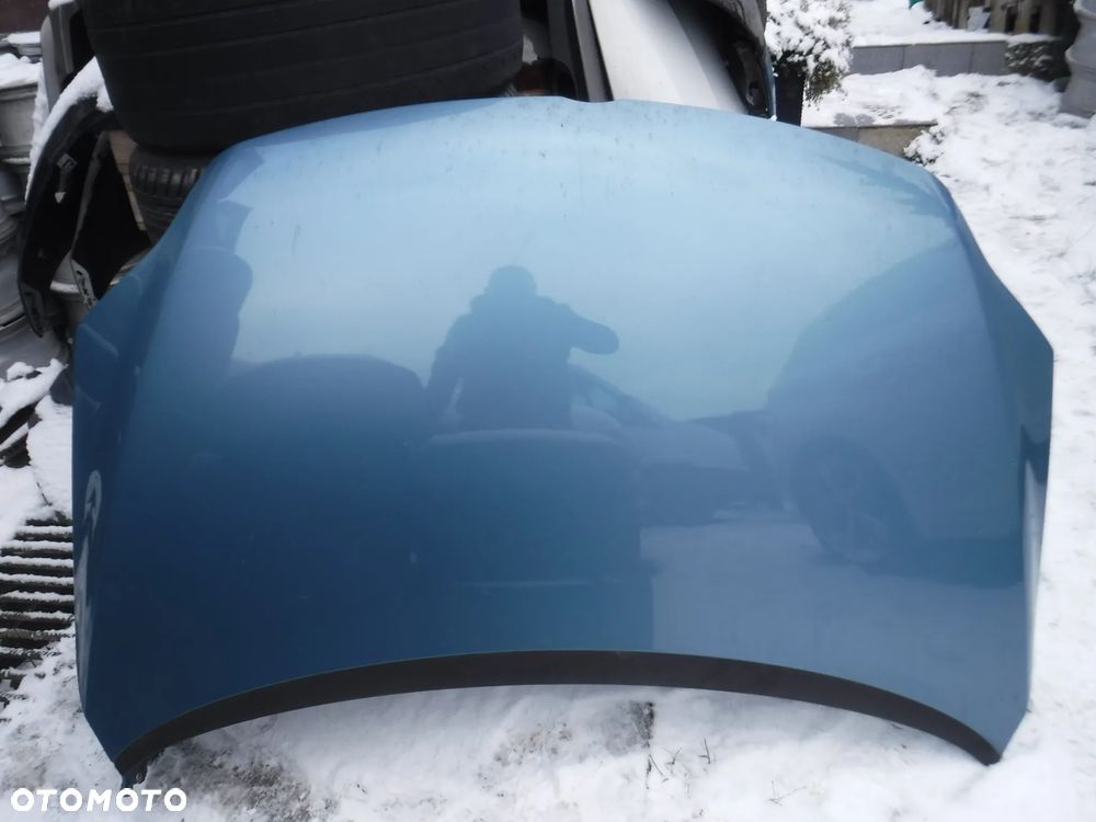 Vw Golf V Plus maska bez rdzy - 1