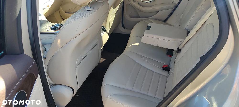 Mercedes-Benz GLC Coupe 250 4-Matic - 14