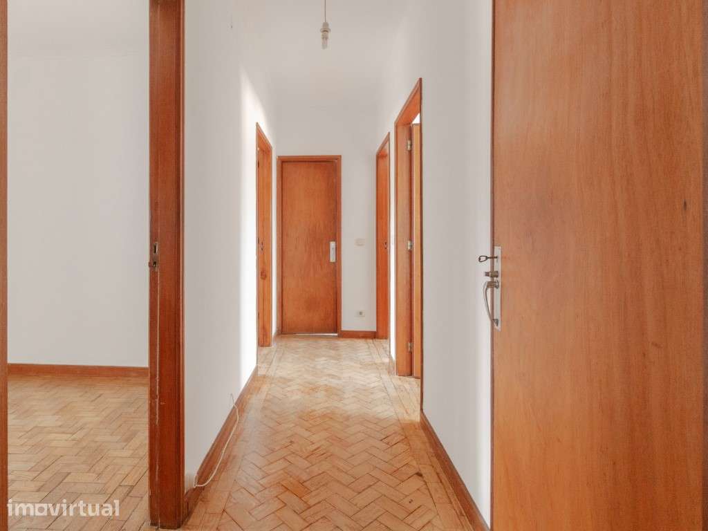 Apartamento T4 no Bairro Norton de Matos - Grande imagem: 3/19