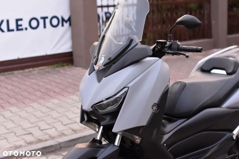 Yamaha X-max - 20