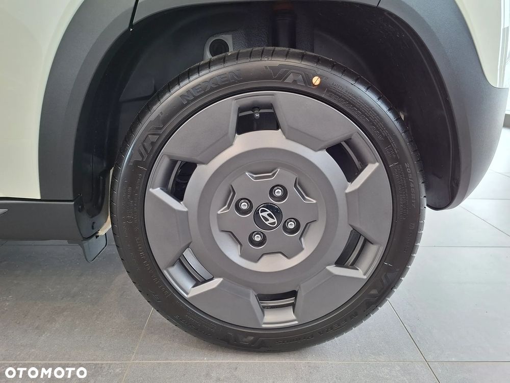 Hyundai Inster 49kWh Cross - 27
