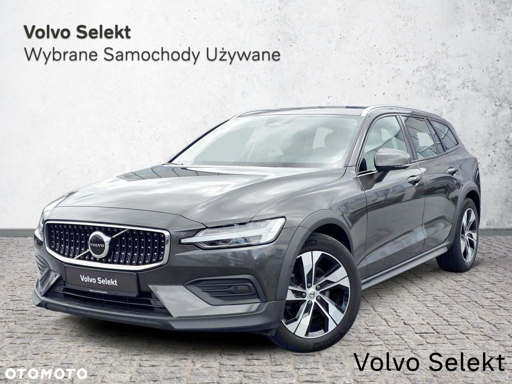 Volvo V60 Cross Country - 2
