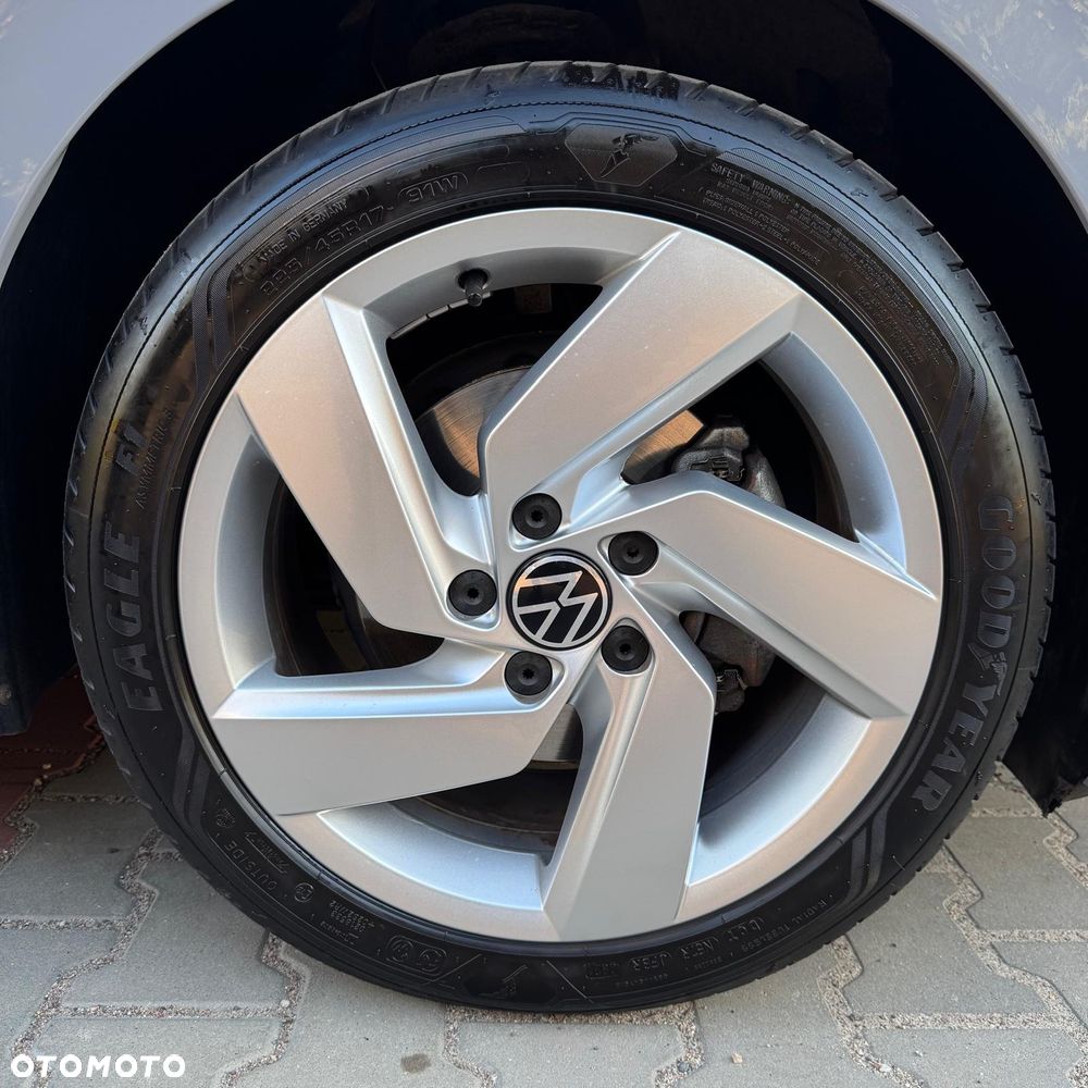 Volkswagen Golf VIII 1.0 TSI Life - 19