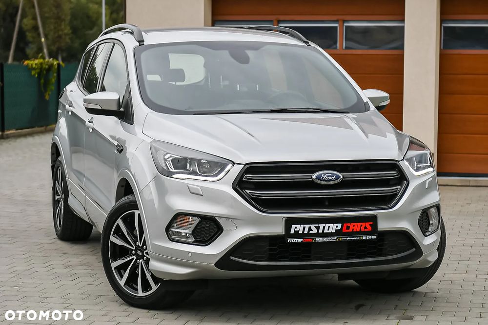 Ford Kuga 2.0 TDCi 4x4 ST-Line - 4