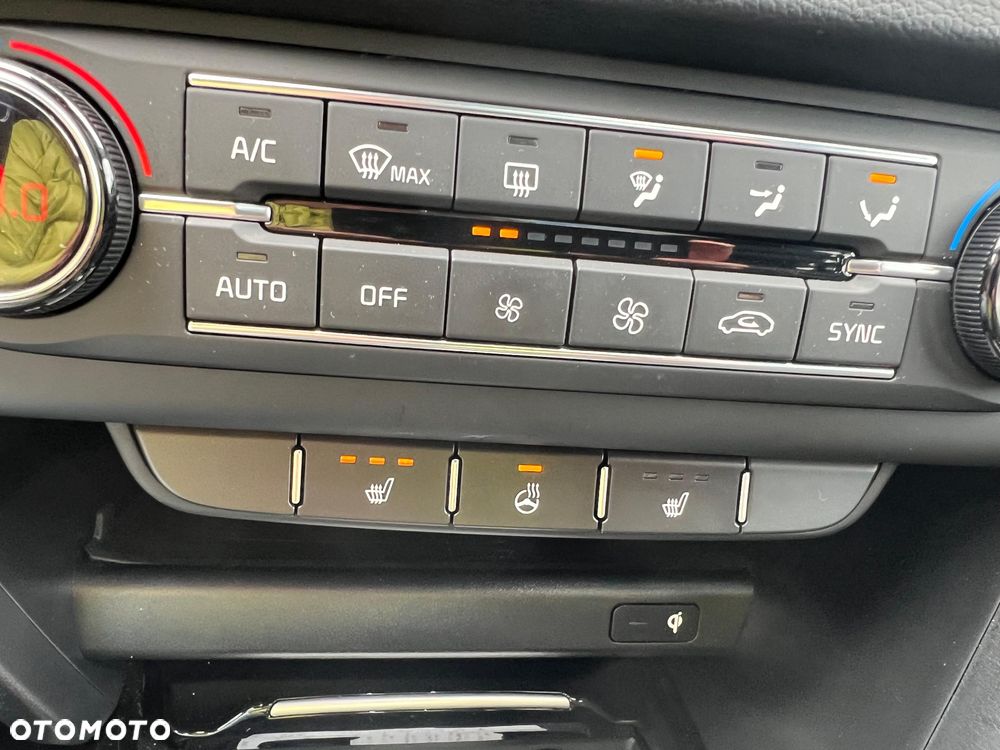 Kia Ceed 1.4 T-GDI OPF GT Line - 15