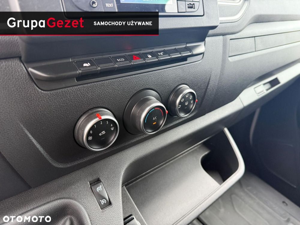 Renault Master - 13