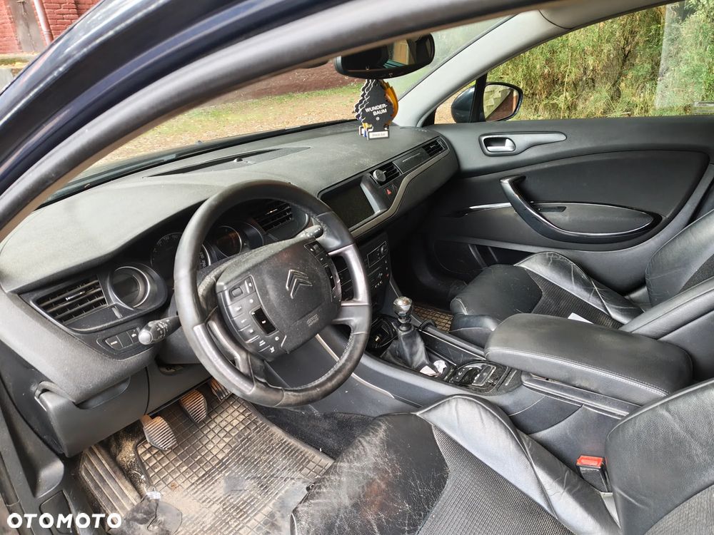 Citroen C5 2011 photo 5