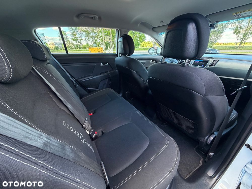 Kia Sportage 2.0 CRDI 184 4WD Fifa World Cup Edition - 32