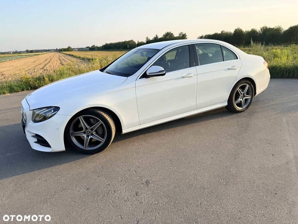 Mercedes-Benz Klasa E - 23
