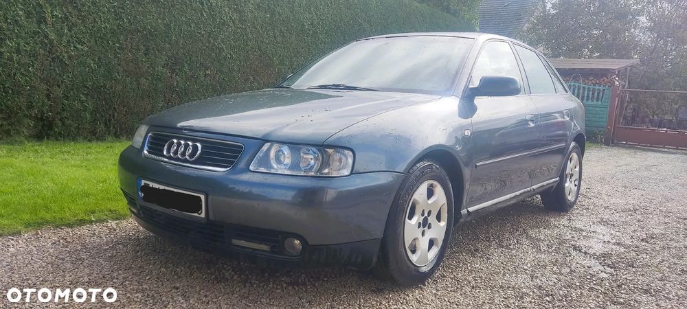 Audi A3 1.9 TDI Ambition - 1
